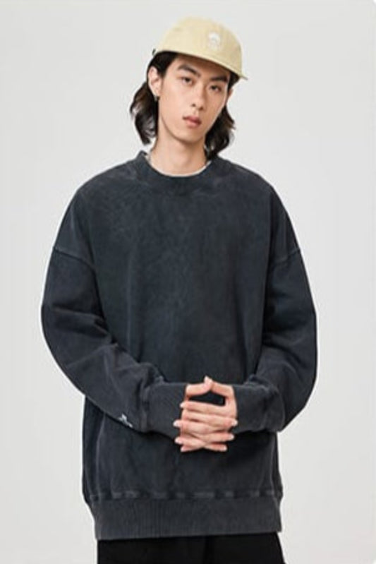 Black Armada Sweatshirt in Black