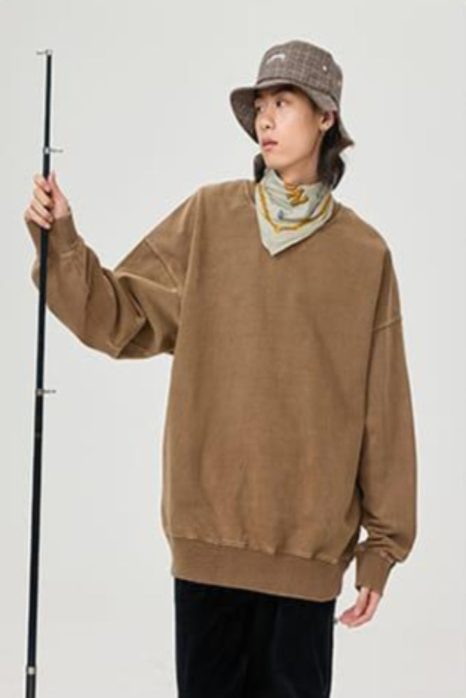 Black Armada Sweatshirt in Camel
