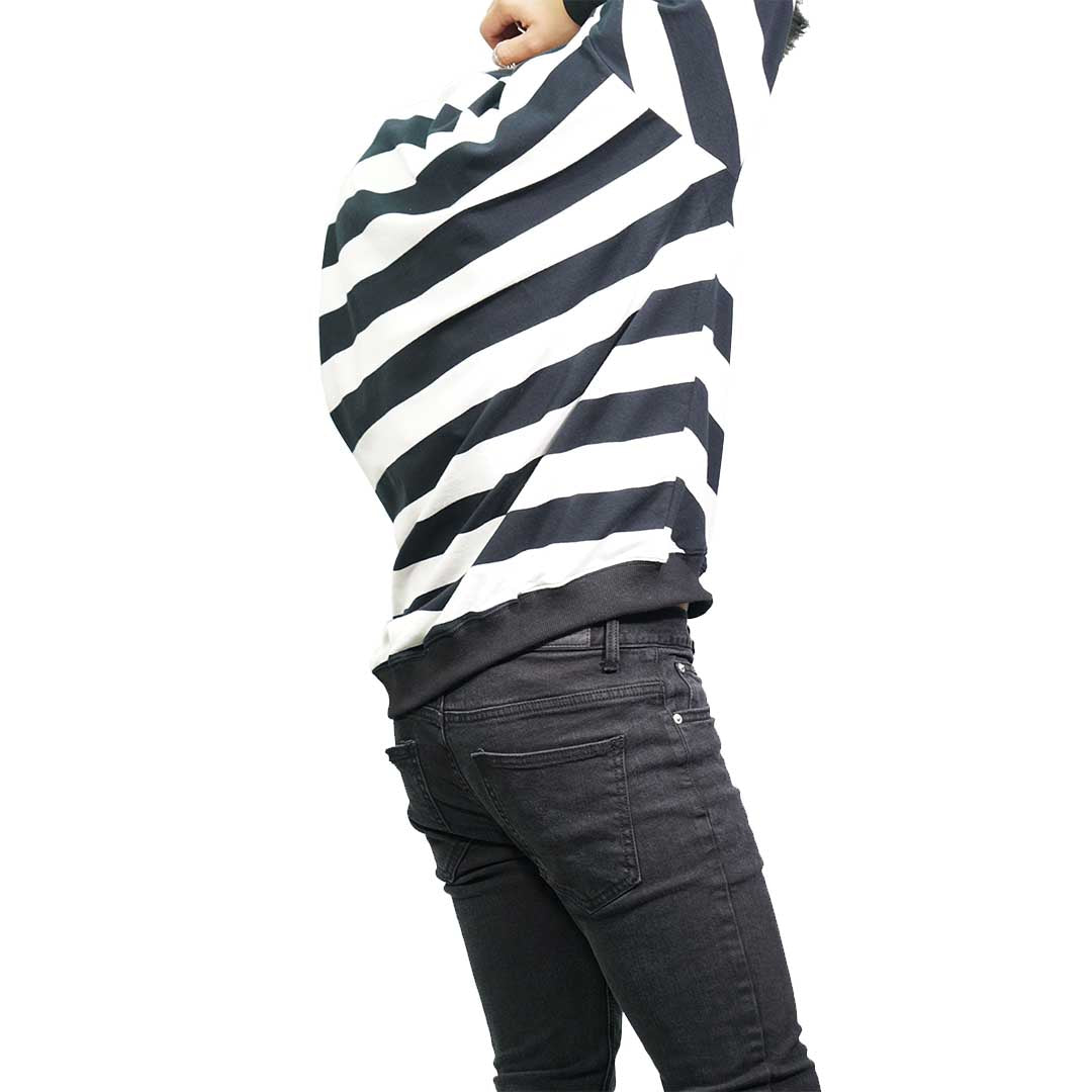 Skinny Jeans In Washed Black