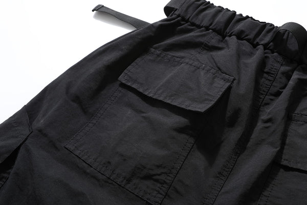 Mountain Multi Pockets Tech Pants In Black