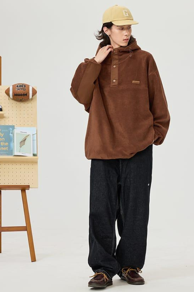 棕色嬰兒抓絨連帽衫