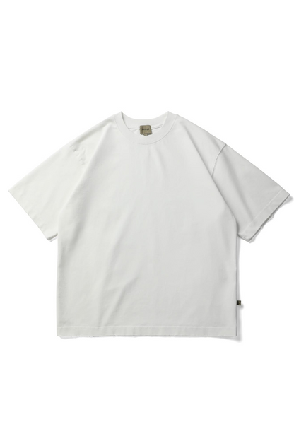 Tee In White