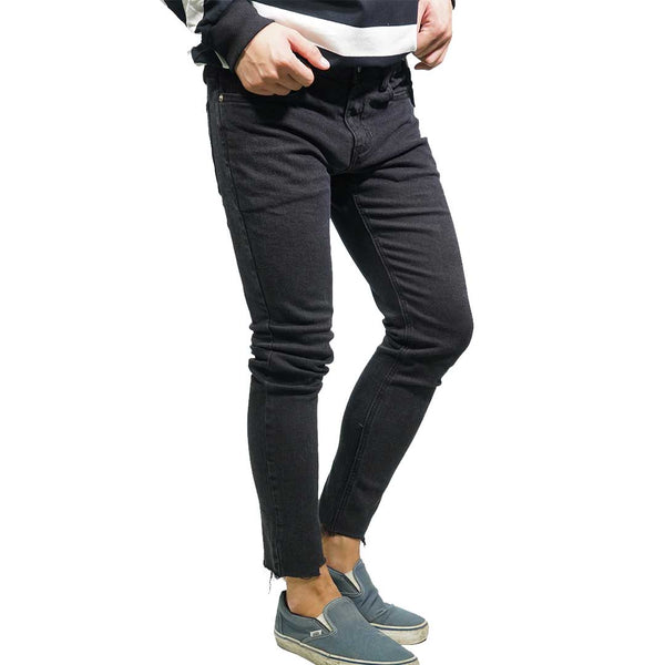 Skinny Jeans In Washed Black