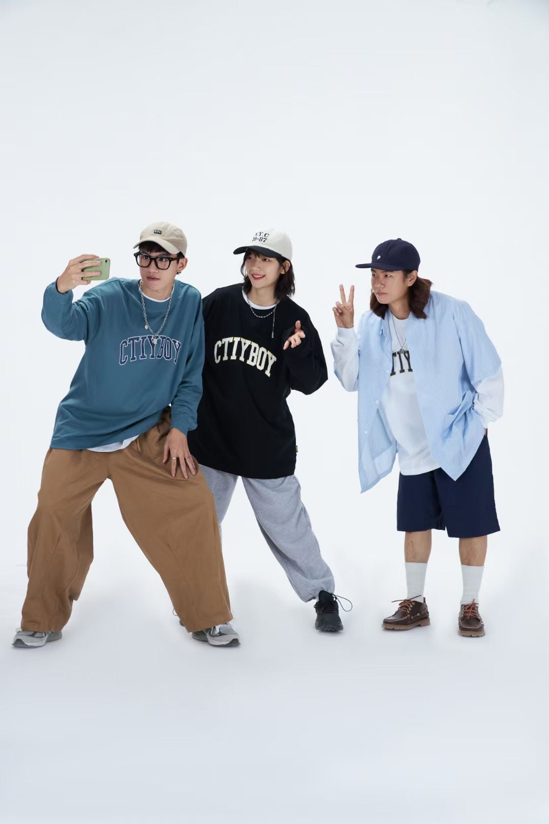 卡其色 City Boy 印花長袖 T 卹