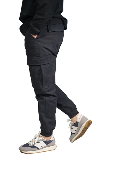 Cargo Jogger Pants With Stretch In Black